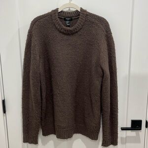 Men’s sweats, large